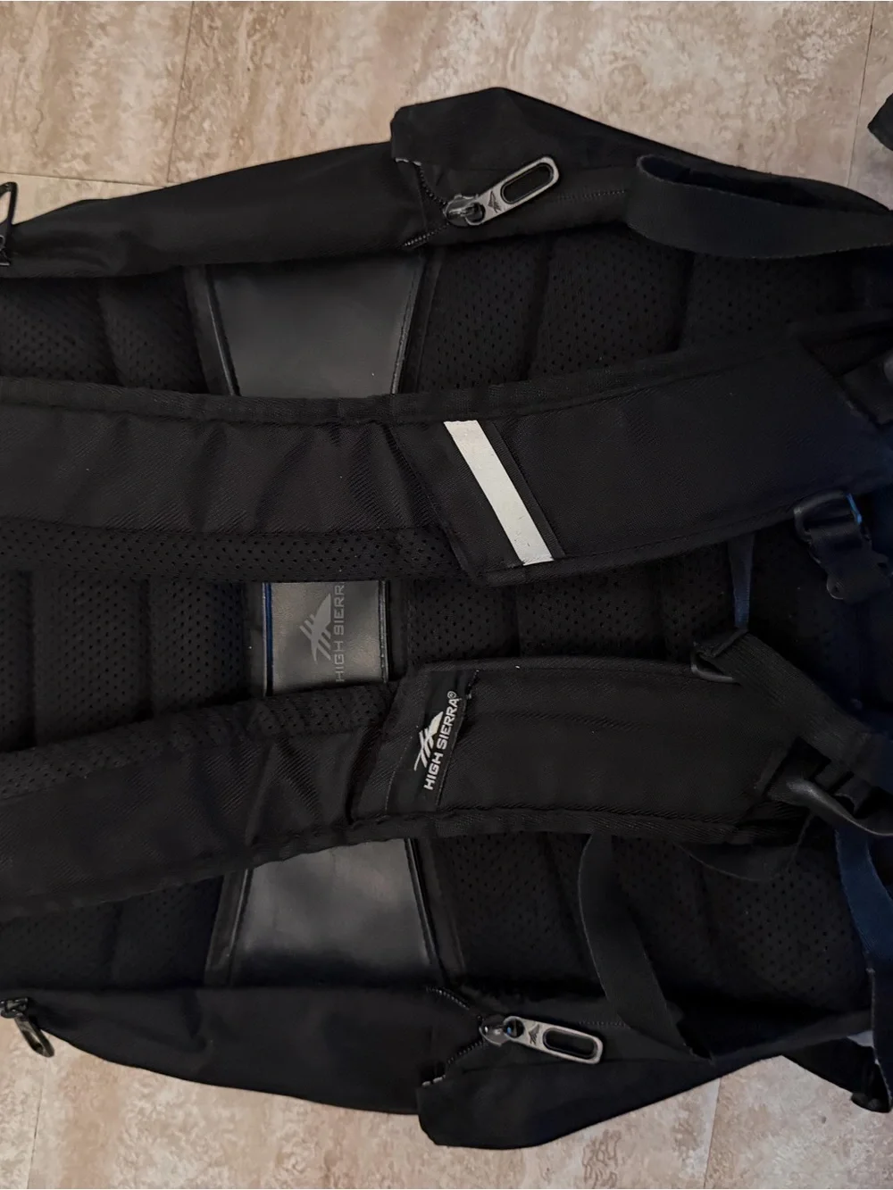 High Sierra Black elite pro business travel Laptop Backpack USB port carpenter